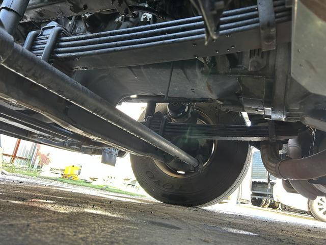 いすゞギガトレーラーヘッド（トラクターヘッド）大型（10t）[写真33]