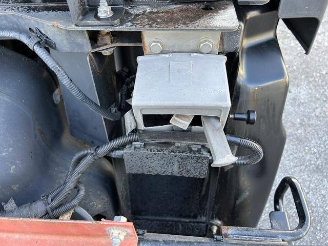 いすゞギガトレーラーヘッド（トラクターヘッド）大型（10t）[写真38]