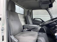 トヨタダイナアルミウイング小型（2t・3t）[写真18]