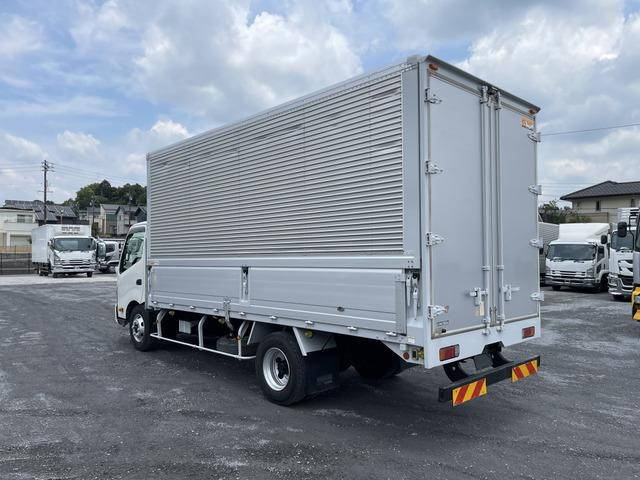 トヨタダイナアルミウイング小型（2t・3t）[写真02]