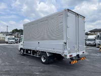 トヨタダイナアルミウイング小型（2t・3t）[写真02]