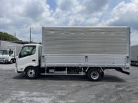 トヨタダイナアルミウイング小型（2t・3t）[写真04]