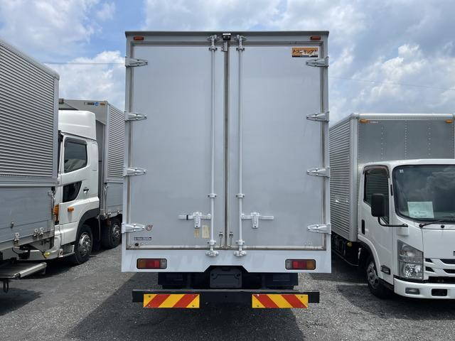 トヨタダイナアルミウイング小型（2t・3t）[写真06]