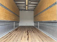 トヨタダイナアルミウイング小型（2t・3t）[写真09]