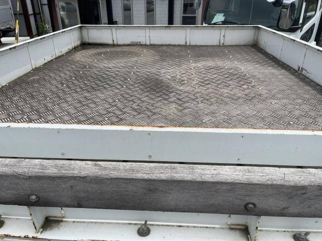 三菱ふそうキャンターダブルキャブ（Wキャブ）小型（2t・3t）[写真10]