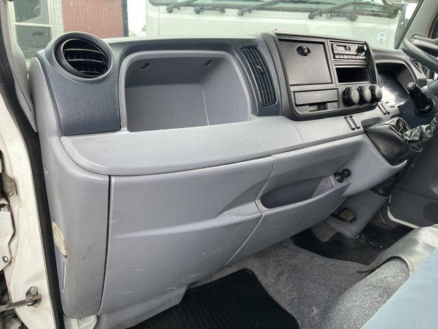 三菱ふそうキャンターダブルキャブ（Wキャブ）小型（2t・3t）[写真24]