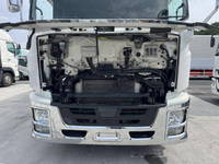 いすゞギガアルミウイング大型（10t）[写真24]