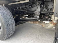 いすゞギガアルミウイング大型（10t）[写真30]