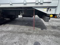 いすゞギガアルミウイング大型（10t）[写真34]