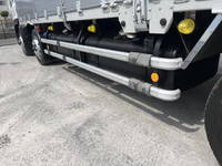 いすゞギガアルミウイング大型（10t）[写真37]