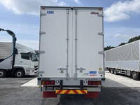 いすゞギガアルミウイング大型（10t）[写真06]