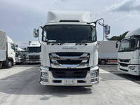 いすゞギガアルミウイング大型（10t）[写真07]