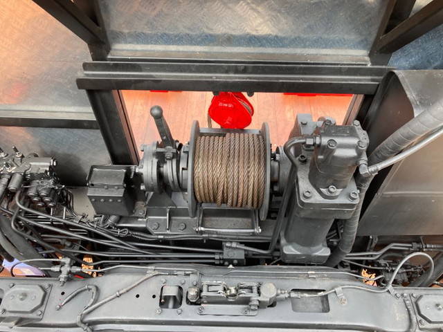 いすゞギガセルフローダー大型（10t）[写真14]