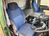 いすゞギガセルフローダー大型（10t）[写真32]