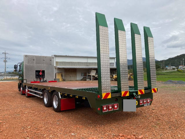 いすゞギガセルフローダー大型（10t）[写真04]