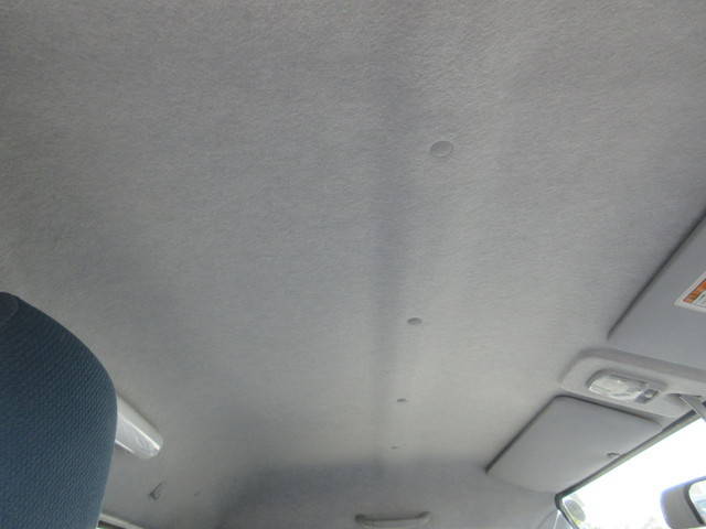 三菱ふそうキャンター平ボディ小型（2t・3t）[写真20]