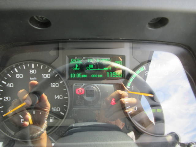 三菱ふそうキャンター平ボディ小型（2t・3t）[写真22]