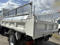 日野デュトロダンプ小型（2t・3t）[写真02]