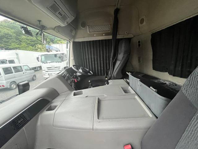 三菱ふそうスーパーグレートアルミウイング大型（10t）[写真19]