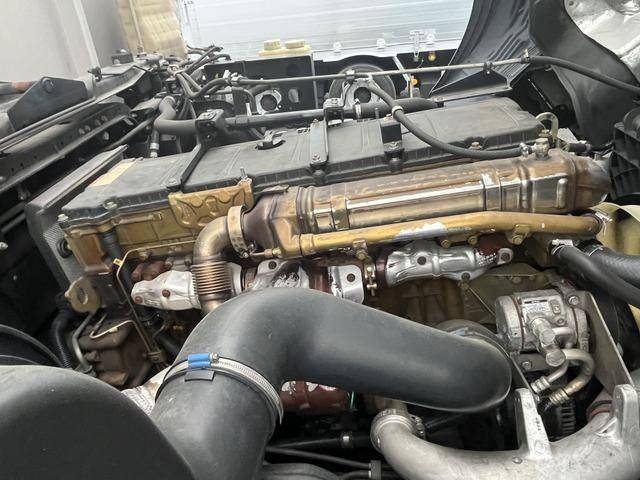 三菱ふそうスーパーグレートアルミウイング大型（10t）[写真27]