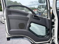 いすゞフォワードアルミウイング中型（4t）[写真14]