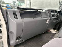 いすゞフォワードアルミウイング中型（4t）[写真18]