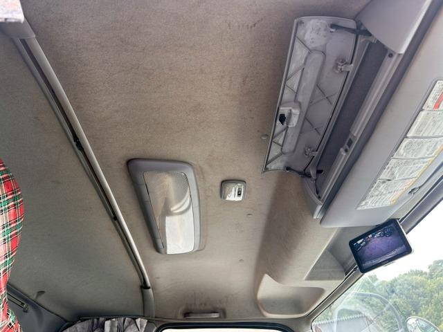 いすゞフォワードアルミウイング中型（4t）[写真19]