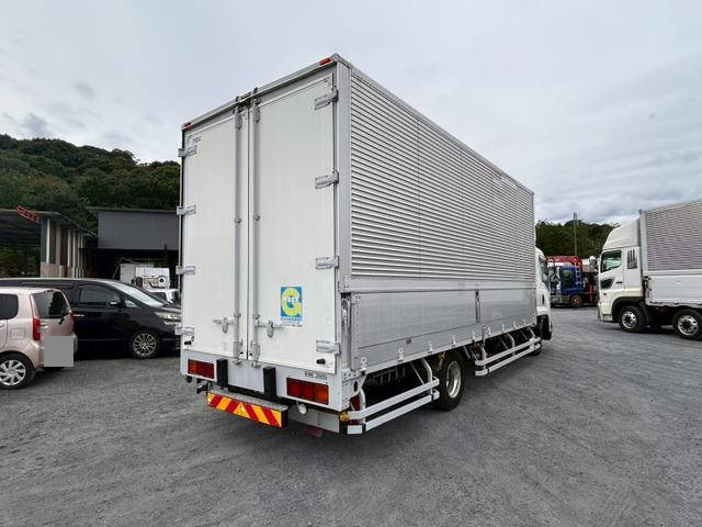 いすゞフォワードアルミウイング中型（4t）[写真02]