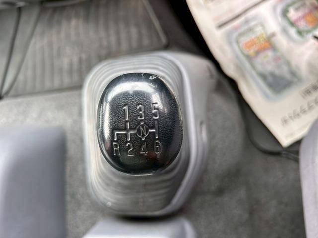 いすゞフォワードアルミウイング中型（4t）[写真24]