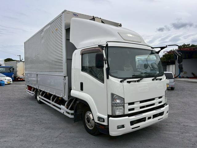 いすゞフォワードアルミウイング中型（4t）[写真03]