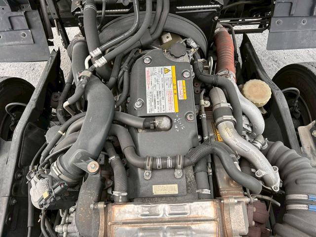 いすゞフォワードアルミウイング中型（4t）[写真38]