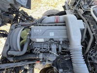 UDトラックスクオントレーラーヘッド（トラクターヘッド）大型（10t）[写真35]