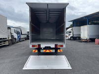 いすゞフォワードアルミウイング中型（4t）[写真11]