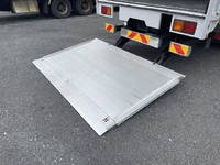 いすゞフォワードアルミウイング中型（4t）[写真14]