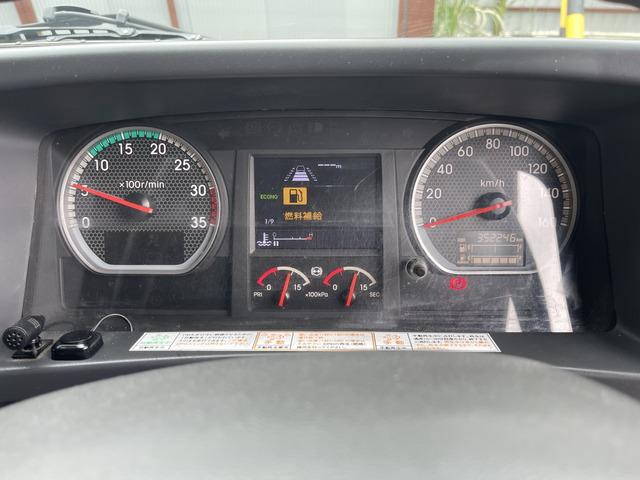 いすゞフォワードアルミウイング中型（4t）[写真24]