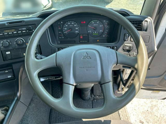 三菱ふそうスーパーグレートトレーラーヘッド（トラクターヘッド）大型（10t）[写真18]