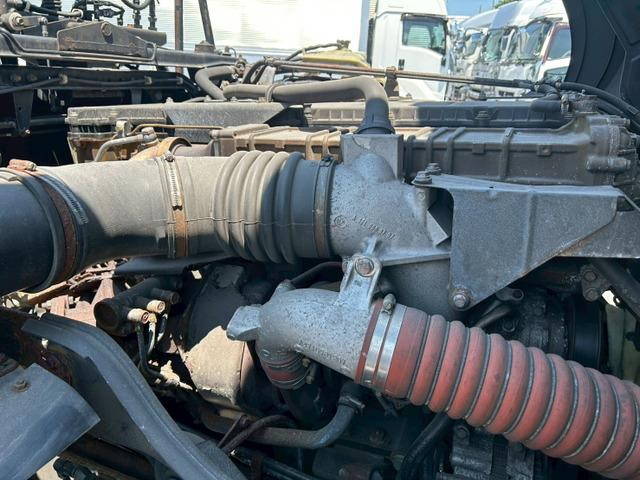 三菱ふそうスーパーグレートトレーラーヘッド（トラクターヘッド）大型（10t）[写真26]