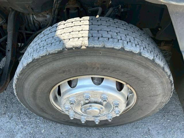 三菱ふそうスーパーグレートトレーラーヘッド（トラクターヘッド）大型（10t）[写真36]