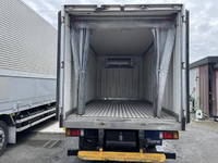 いすゞエルフ冷凍車（冷蔵車）小型（2t・3t）[写真11]