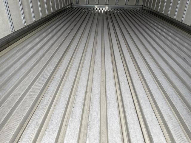 いすゞエルフ冷凍車（冷蔵車）小型（2t・3t）[写真13]