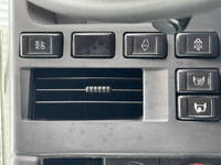 いすゞエルフ冷凍車（冷蔵車）小型（2t・3t）[写真27]