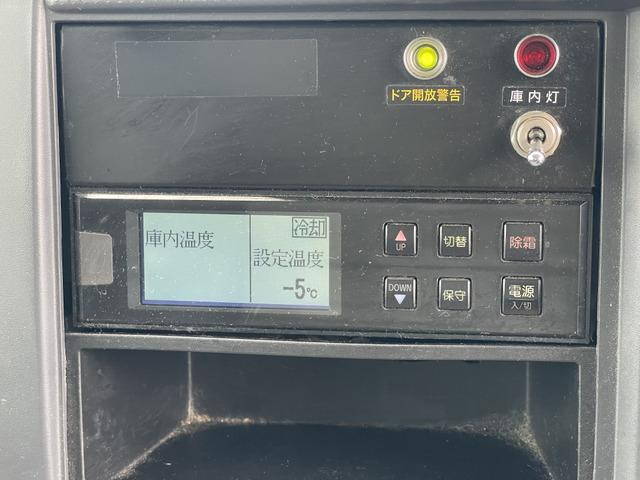 いすゞエルフ冷凍車（冷蔵車）小型（2t・3t）[写真27]