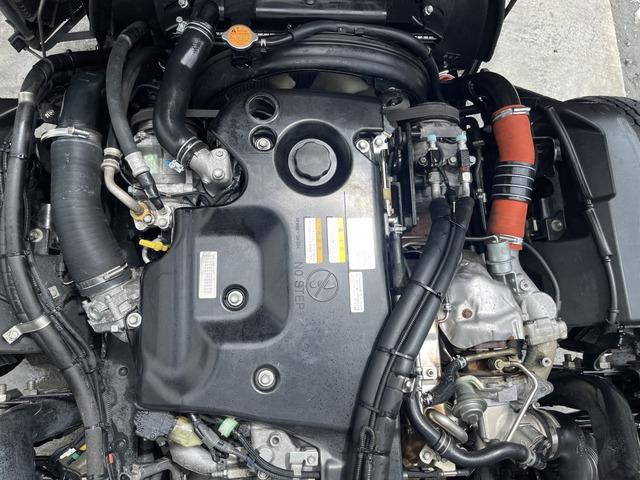 いすゞエルフ冷凍車（冷蔵車）小型（2t・3t）[写真30]