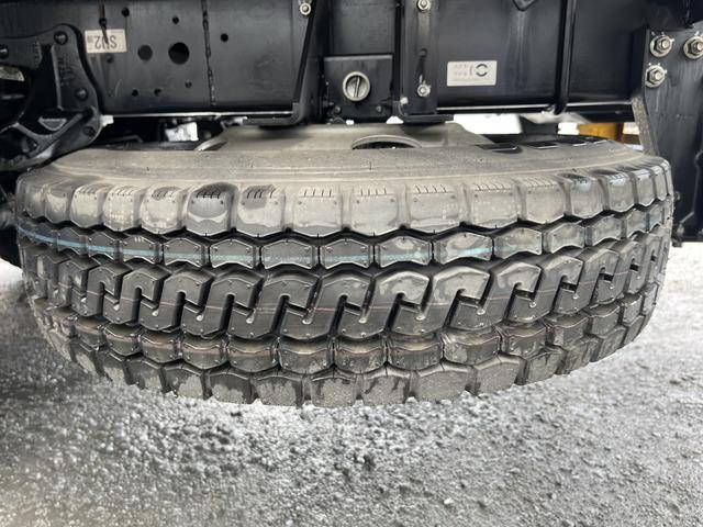 いすゞエルフ冷凍車（冷蔵車）小型（2t・3t）[写真39]