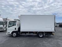 いすゞエルフ冷凍車（冷蔵車）小型（2t・3t）[写真08]