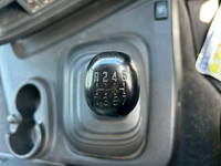 いすゞギガアルミウイング大型（10t）[写真28]