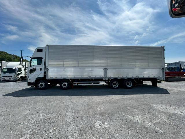 いすゞギガアルミウイング大型（10t）[写真05]