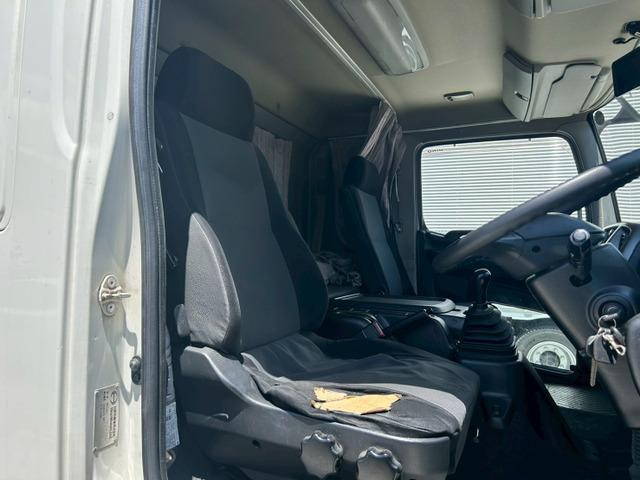 日野レンジャーアルミウイング増トン（6t・8t）[写真15]