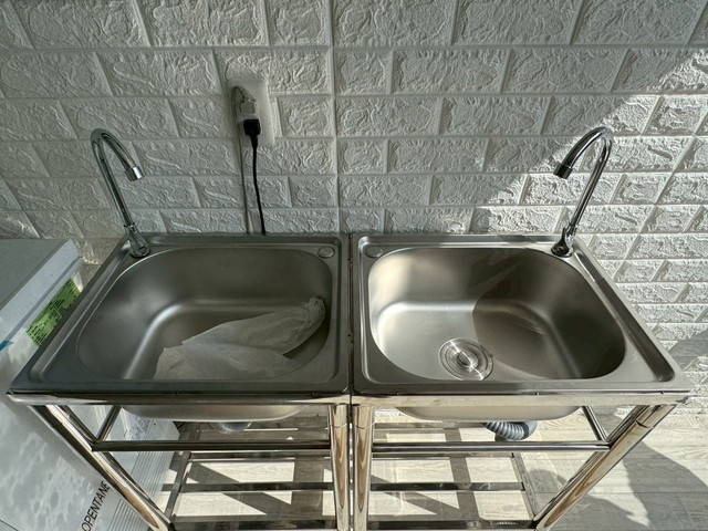 いすゞエルフ移動販売車小型（2t・3t）[写真15]