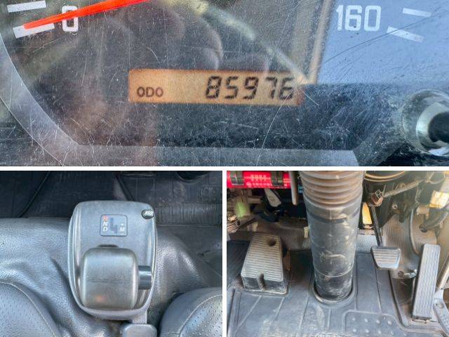 いすゞエルフ移動販売車小型（2t・3t）[写真35]